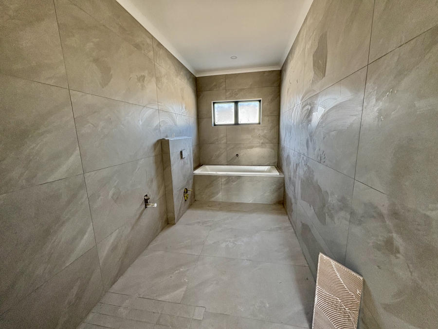 4 Bedroom Property for Sale in Sandown Western Cape